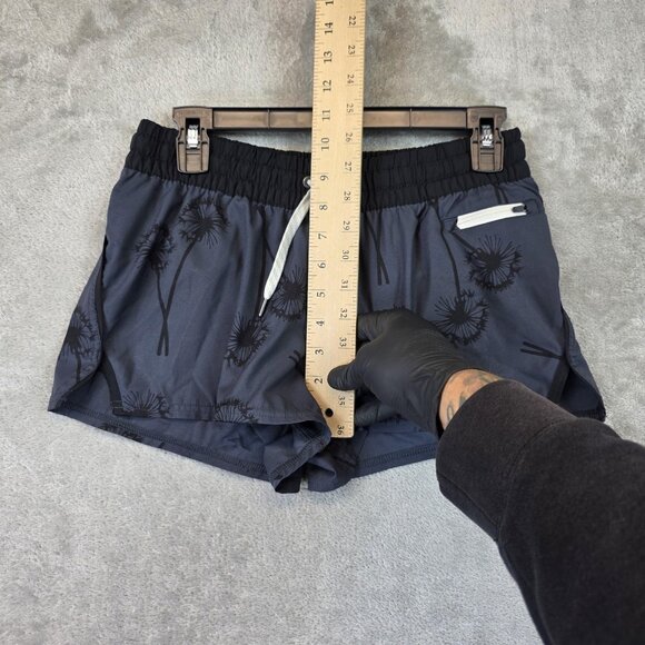 Vuori Clementine Shorts Womens S Dandelion Print Performance Zip Pocket Running - Picture 3 of 11